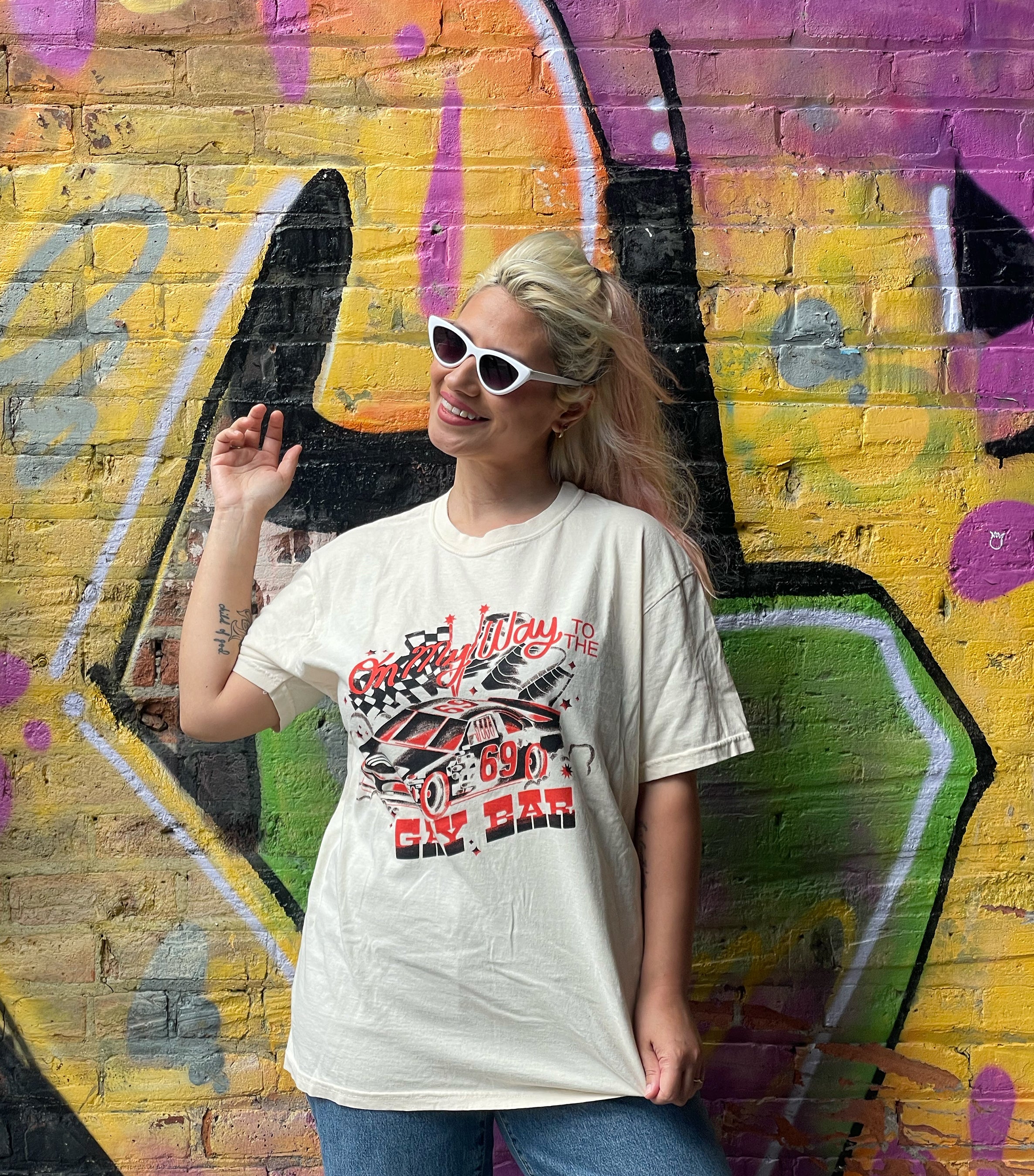 OMW To The Gay Bar T-Shirt TOMATO – Ash + Chess